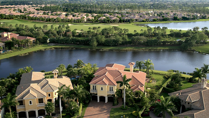 The Law Office Of Lucy C. Collins, P.A. - Real estate attorney in Panama City Beach