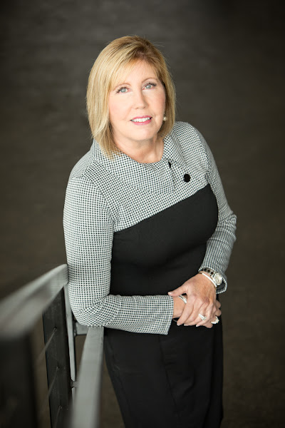 The Charlotte Mabry Team - Legacy 234 Real Estate - Real estate agency in Chattanooga
