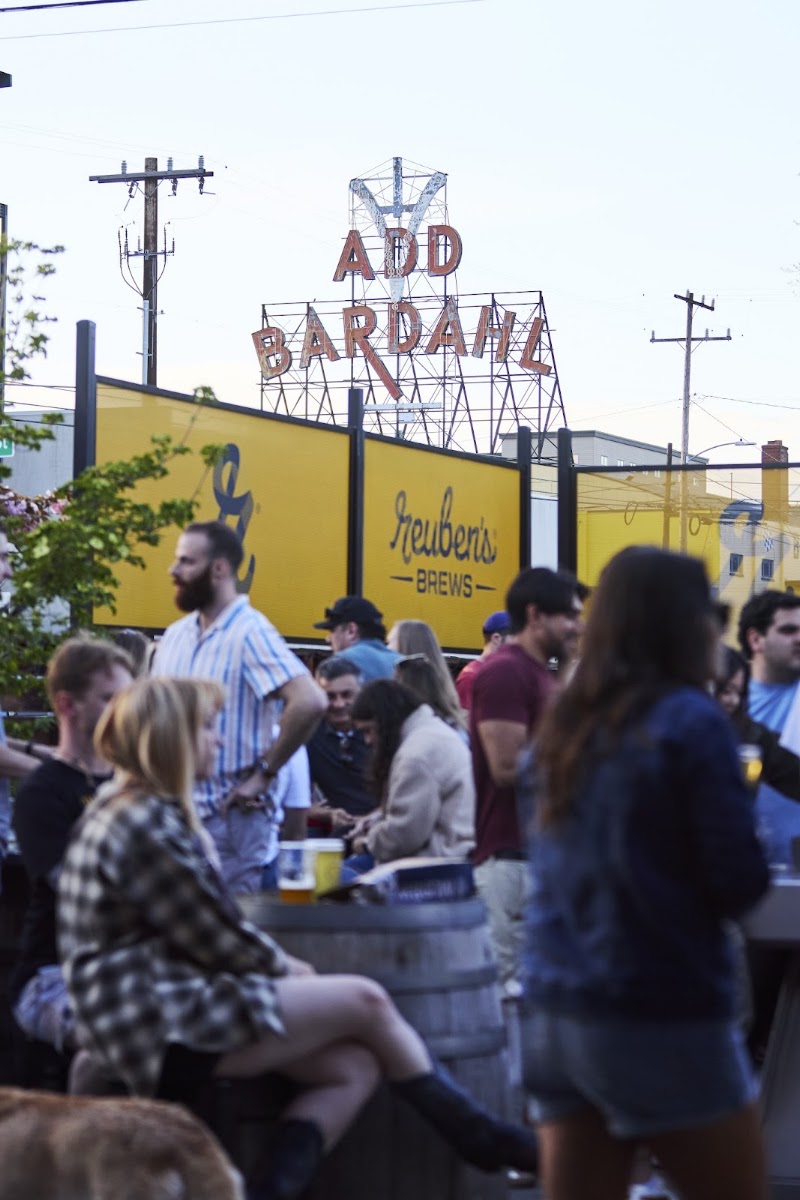 Reuben's Brews - The Ballard Taproom - Brewery in Seattle