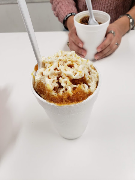 Oasis Shaved Ice - Ice cream shop in Cocoa Beach