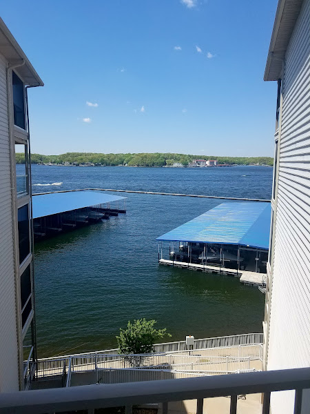 Fancy Lake Vacations