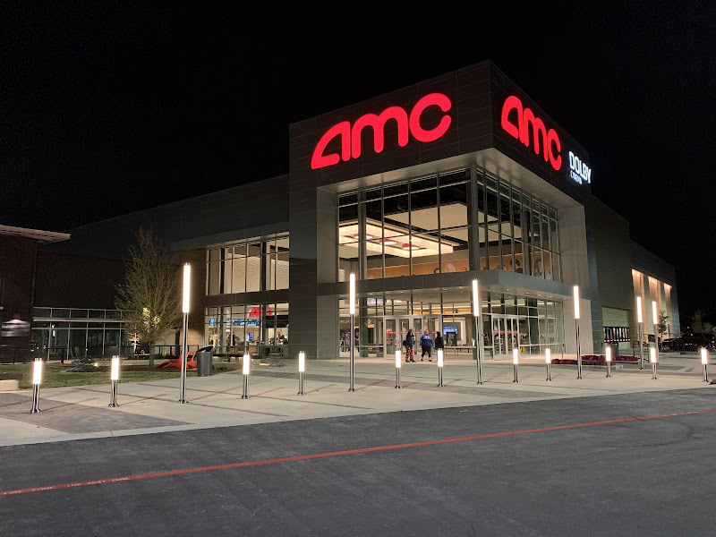 AMC DINE-IN Tech Ridge 10 - Movie theater in Austin
