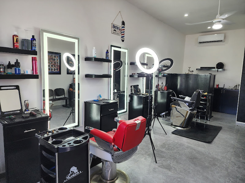 D'Luis Barbershop - Barber shop in Blvd. José López Portillo 295c