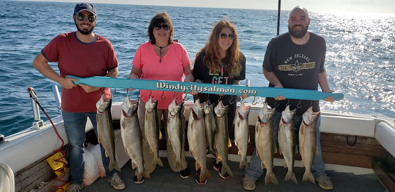 Windycitysalmon - Fishing charter in Chicago
