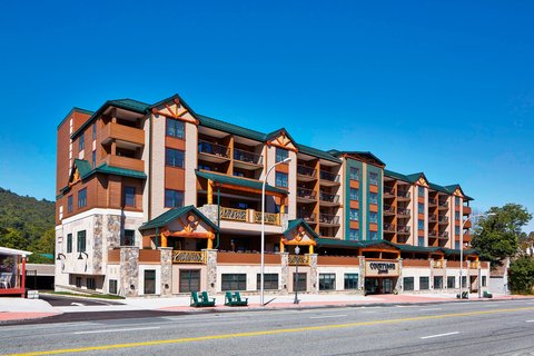 Courtyard by Marriott Lake George - Hotel in Lake George