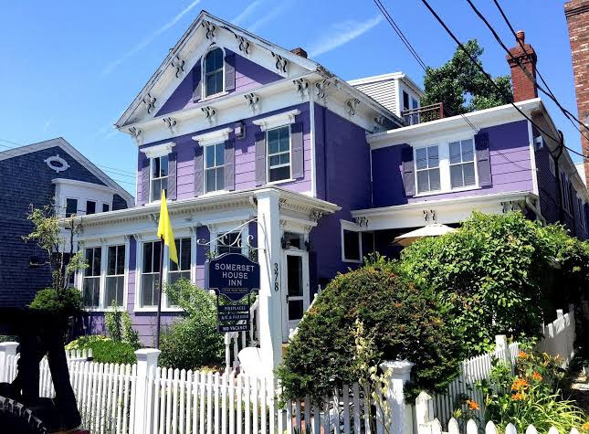 Somerset House Inn - Bed & breakfast in Provincetown