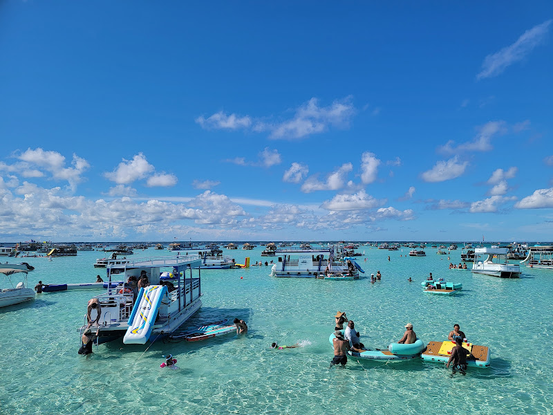 SunVenture Cruises - Destin Crab Island Cruises - Boat tour agency in Destin