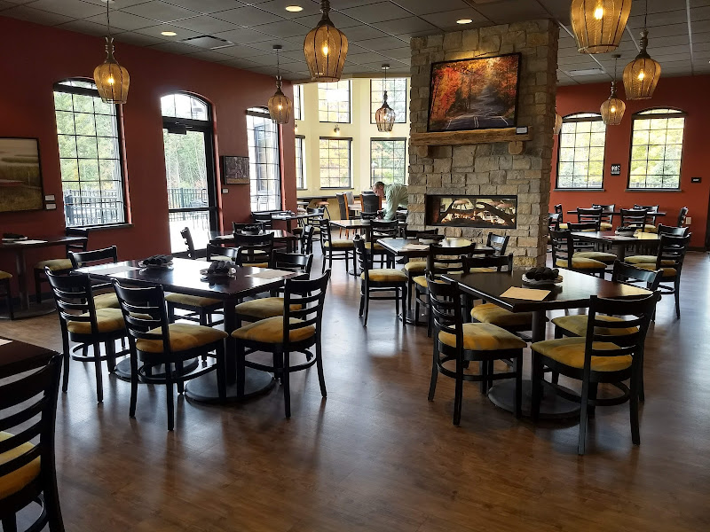 Al Johnson’s Swedish Restaurant & Butik - Swedish restaurant in Sister Bay