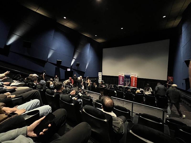 AMC NEWCITY 14 - Movie theater in Chicago