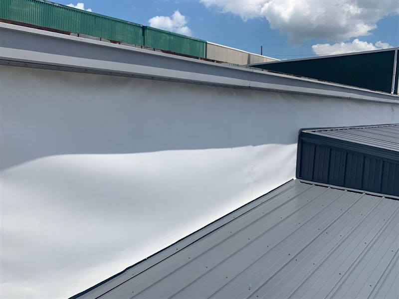 Commercial Roofing Chicago - Roofing contractor in Chicago