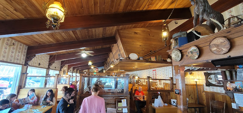 Bijou Center