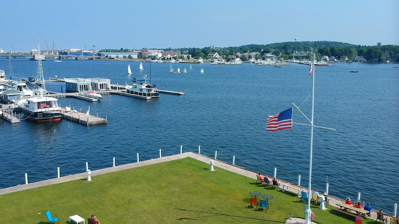 Sturgeon Bay Yacht Club - Yacht club in Sturgeon Bay