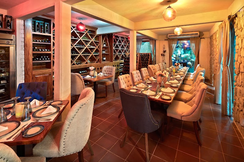 Tres Sirenas - Restaurant in Playa El Medano