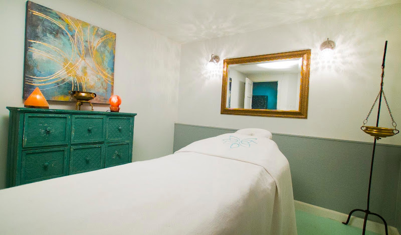 Seventh Wonder Holistic Spa
