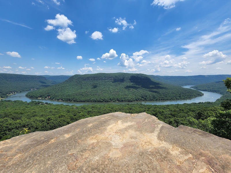 Prentice Cooper State Forest Trailhead parking - State park in Chattanooga