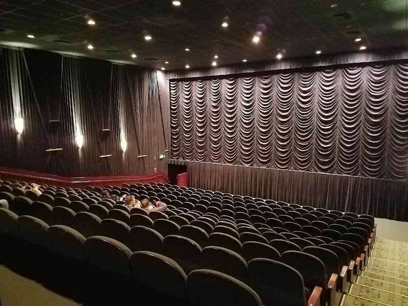 Majestic Bay Theatres - Movie theater in Seattle