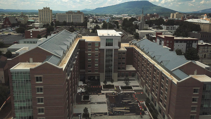 Tri State Roofing Contractors - Roofing contractor in Chattanooga