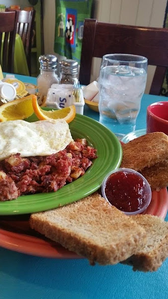 Village Cafe - Restaurant in Egg Harbor