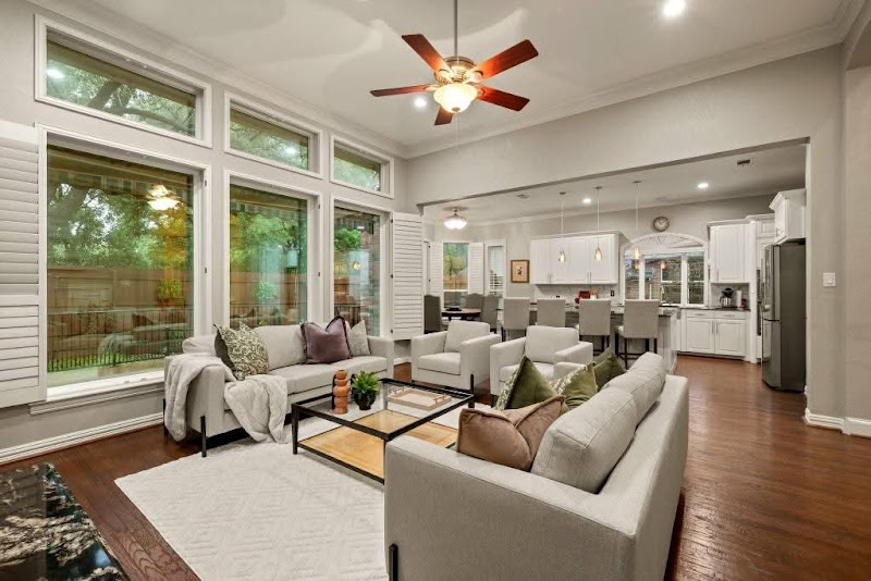 DLG REALTY ADVISORS | Dallas-Fort Worth Realtors photo