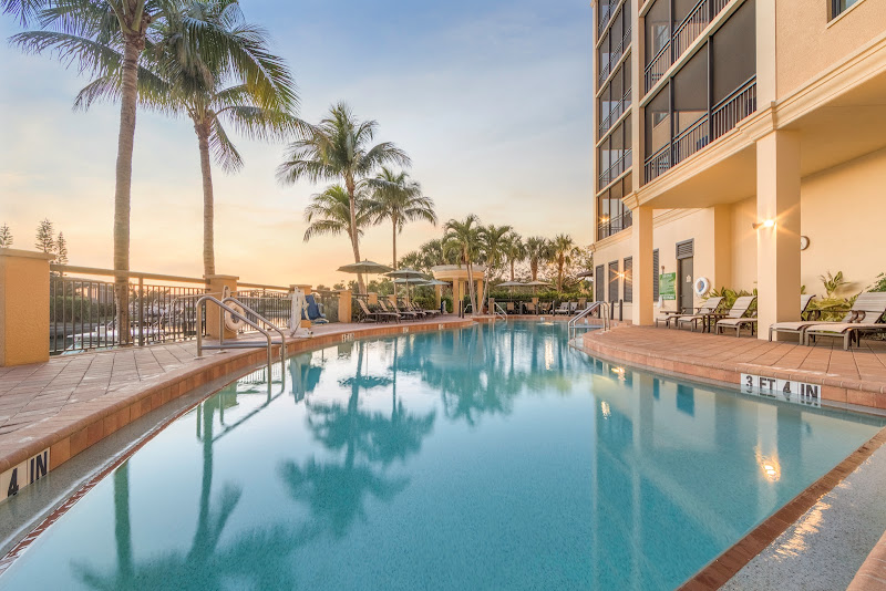 Holiday Inn Club Vacations Sunset Cove Resort