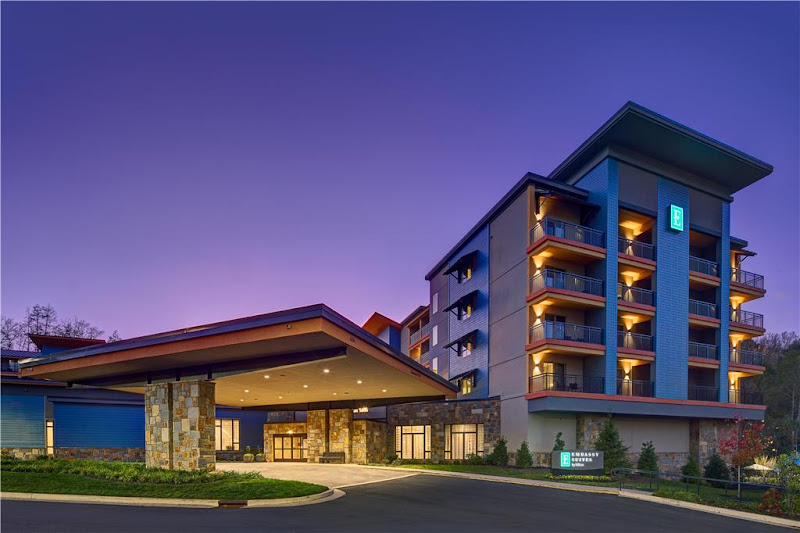 Embassy Suites by Hilton Gatlinburg Resort