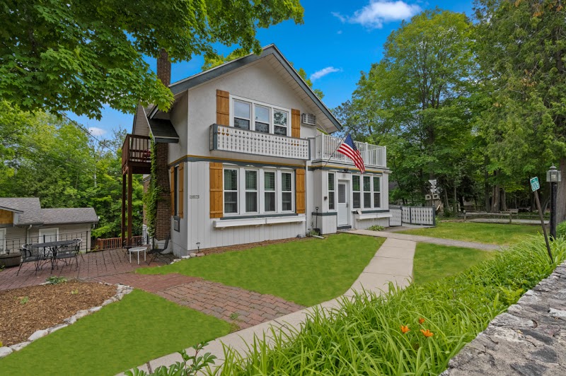 Chatham Hills - Vacation home rental agency in POB#462