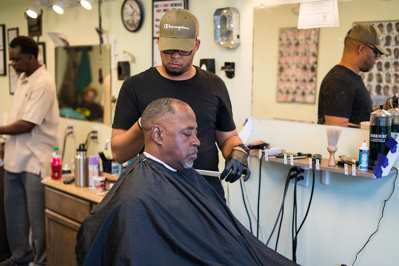 Top of the Line Barber Shop - Barber shop in Chattanooga