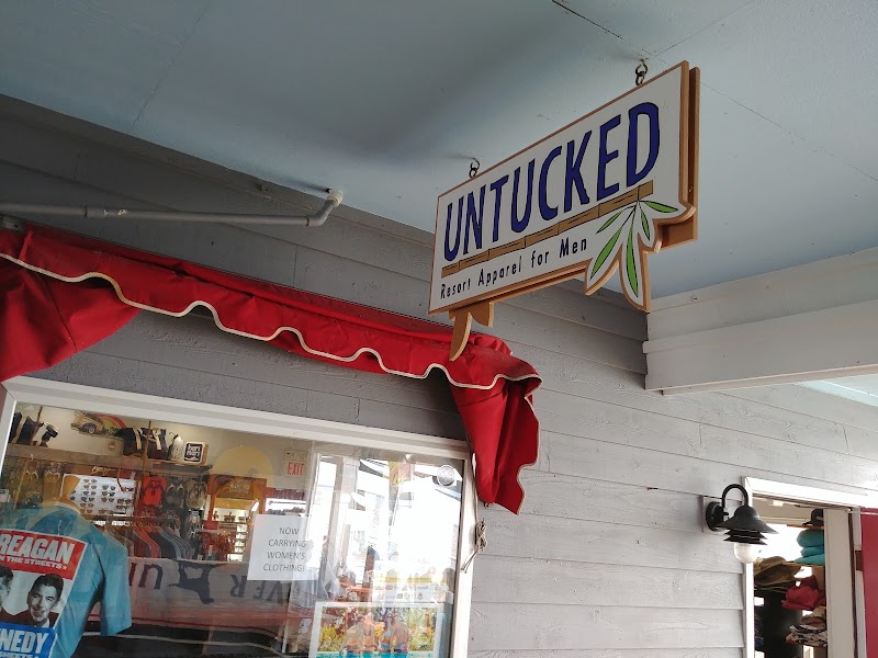 Untucked - Men's clothing store in Duck