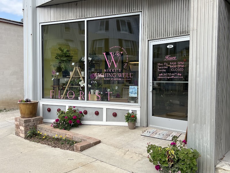 Nikki's Wishing Well Florist of Elkhorn - Florist in Elkhorn