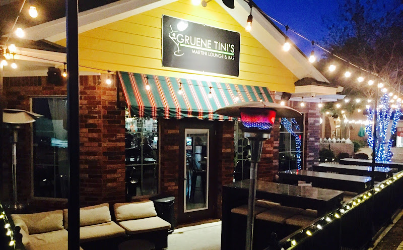 Gruene Tini's - Cocktail bar in New Braunfels