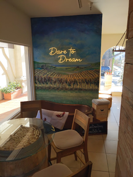 Dawn's Dream Winery - Winery in Carmel-By-The-Sea