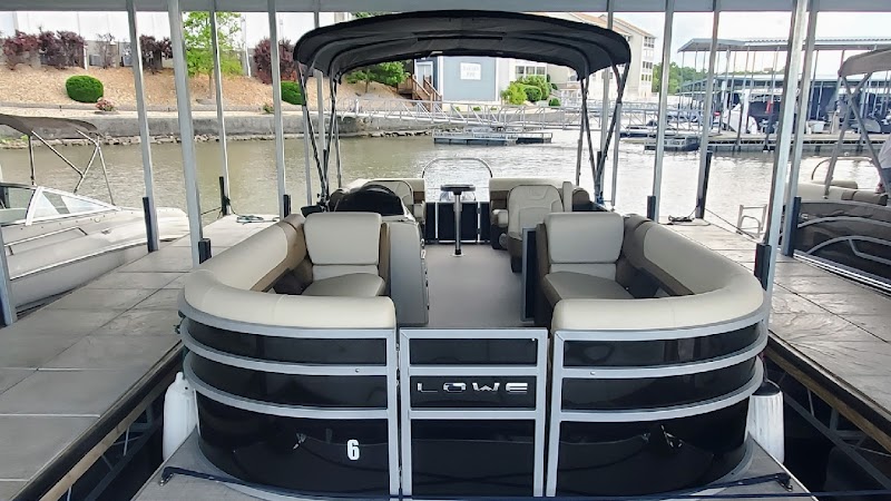 Captain Bob's Boat Rentals & Charters - Boat rental service in Osage Beach