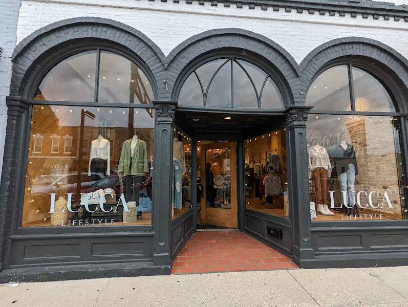 LUCCA LIFESTYLE - Boutique in Lake Geneva
