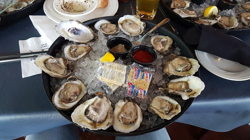 Tommy's Seafood Restaurant & Oyster Bar
