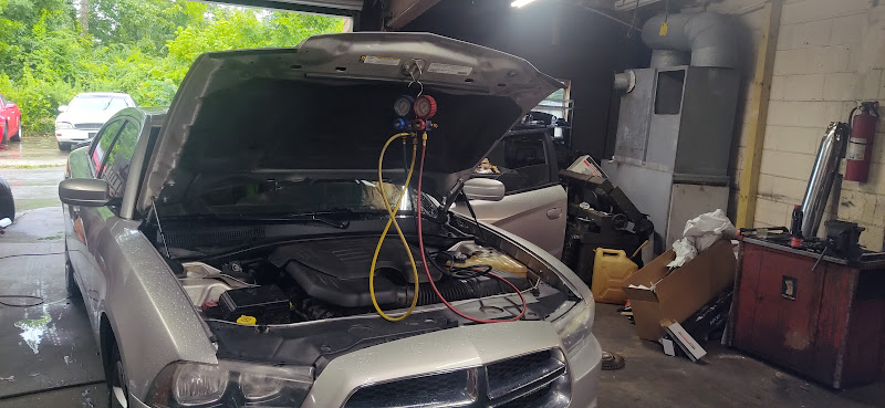 Hamilton Automotive - Auto repair shop in Chattanooga