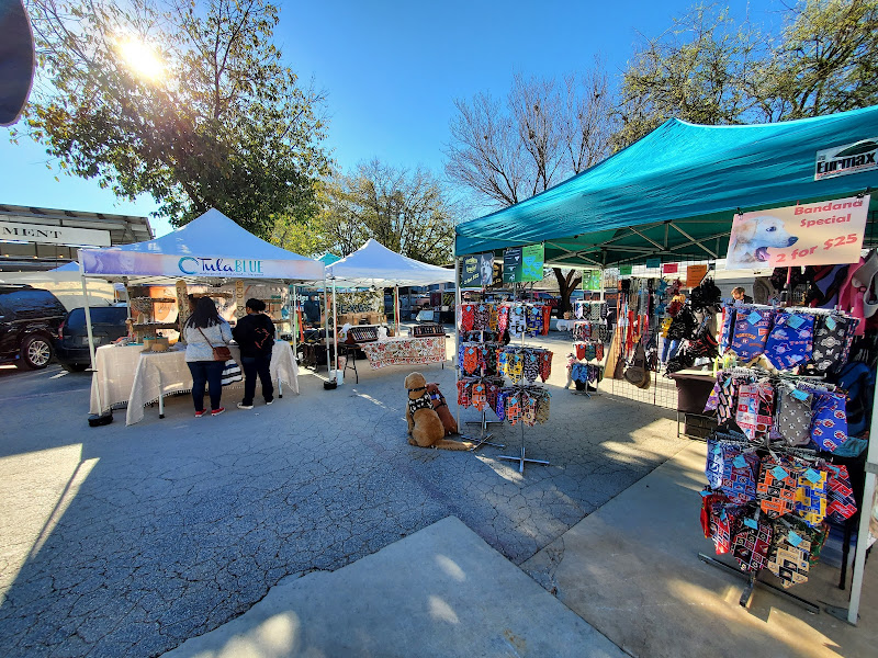 New Braunfels Farmers Market - Grocery store in New Braunfels
