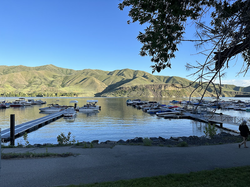 Marina Building Headquarters & Store