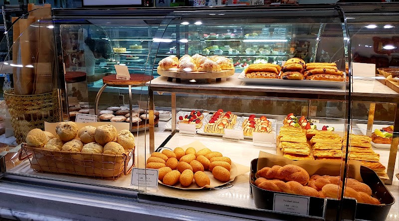 Paris Baguette - Bakery in San Diego