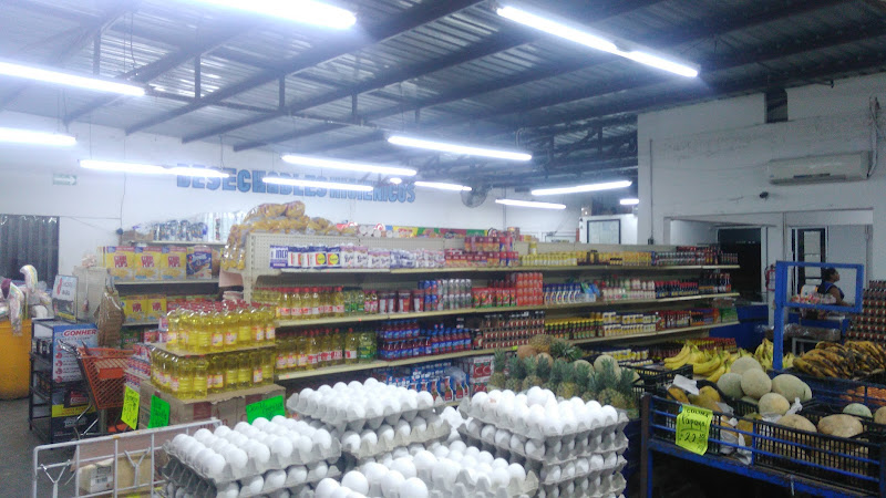 Súper la California - Supermarket in Nueva Esperanza