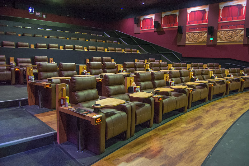 RoadHouse Cinemas | Scottsdale