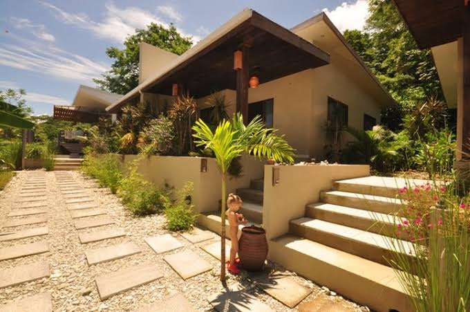 Nautilus Surf & Yoga Villas - Hotel in Costa Rica