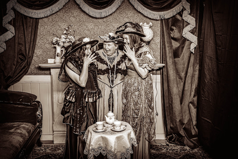 Old Time Photo Number 5 - Photography studio in Pigeon Forge