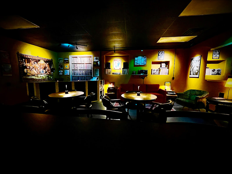 The Alley Lounge