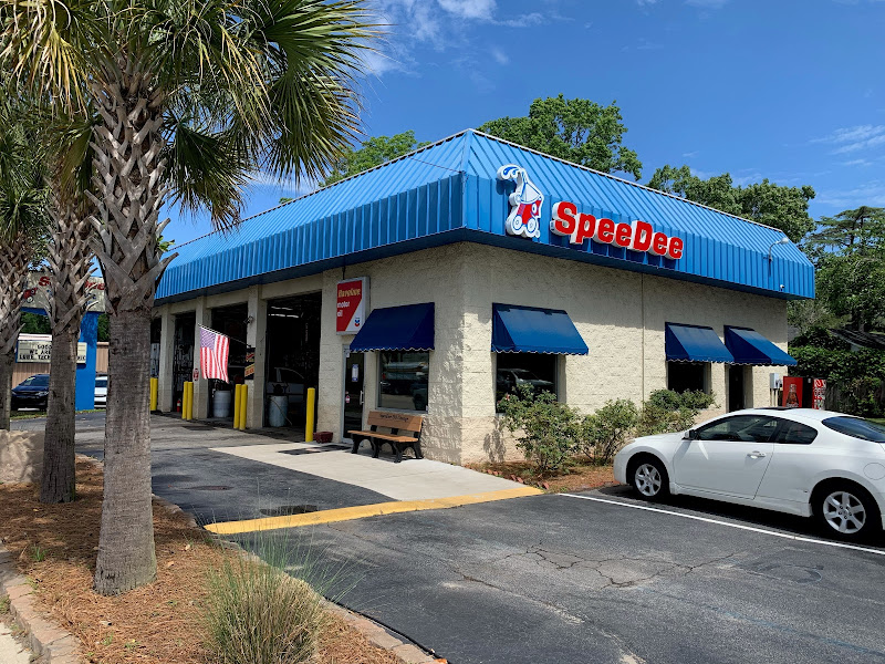 SpeeDee Oil Change & Auto Service - Auto repair shop in Charleston