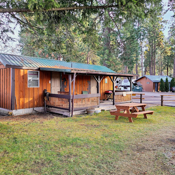 Tamarack RV Park and Vacation Cabins