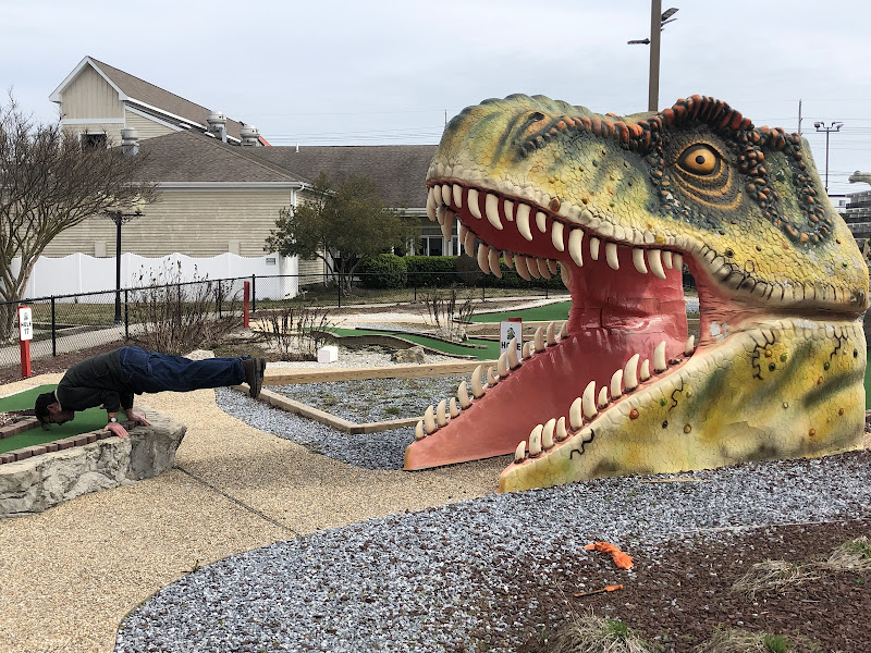 Nick's Mini Golf - Nick's Dino Golf & Mining Company