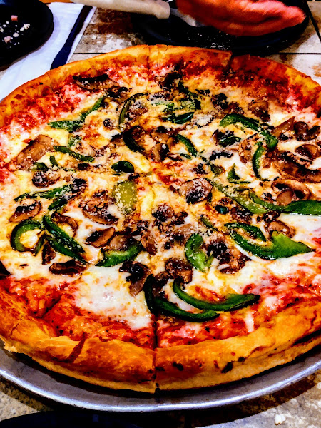 Beachside Pizza - Restaurant in New Smyrna Beach