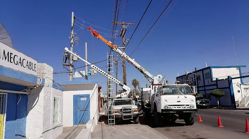 INSTALACIONES ELECTRICAS Y SERVICIOS, GARCIA - Electrician in your area