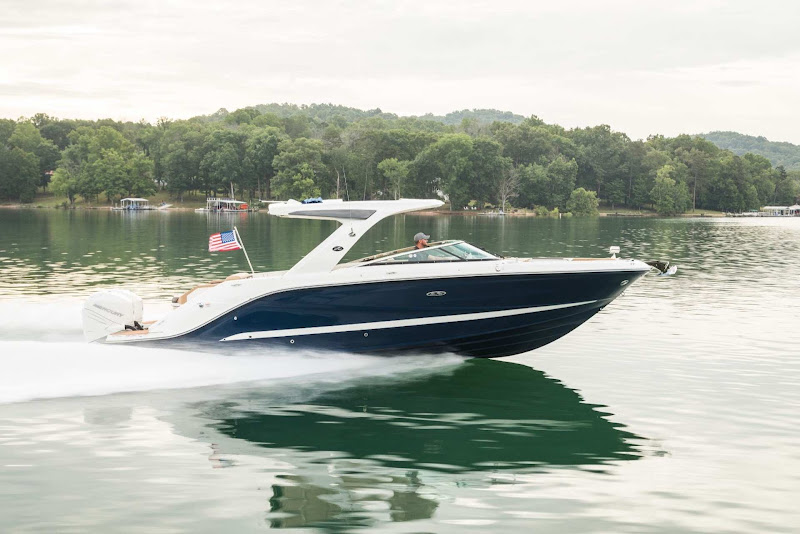 Chicago Motor Yacht