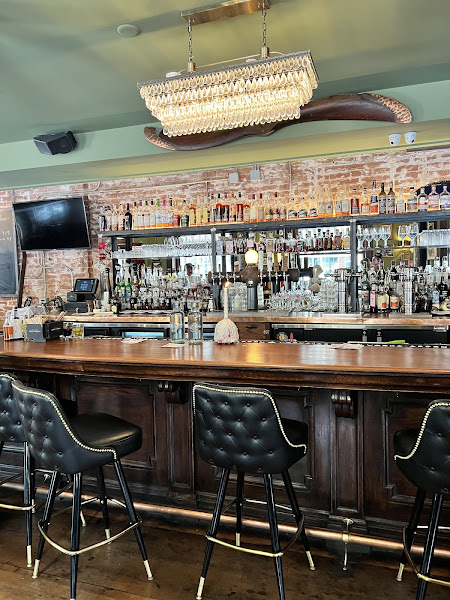 Aspen Public House - Restaurant in Aspen